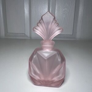 Vtg Frosted Pink Satin Glass Perfume Bottle Art Deco Clamshell Fan Stopper